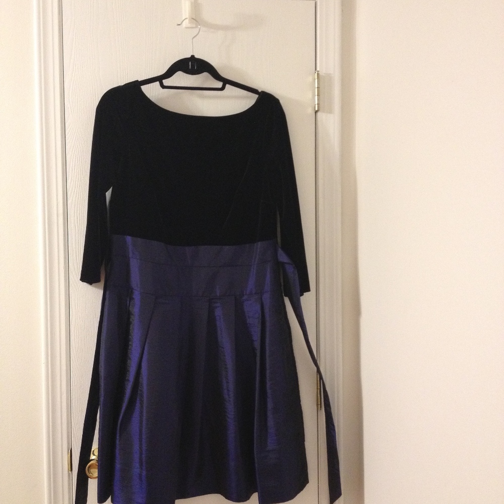 Evan Picone  Cocktail Dress Velvet Satin size 12